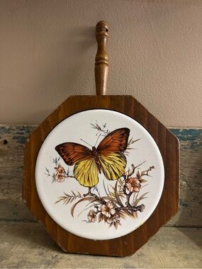 Vintage octagonal butterfly hot plate / trivet